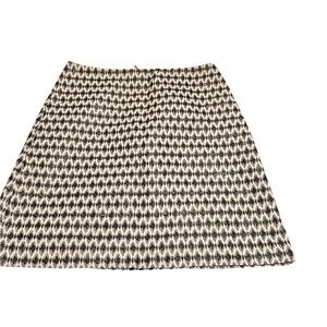 Loft Black/Cream/Gold Metallic Diamond Juaqard Skirt EUC
SZ 8